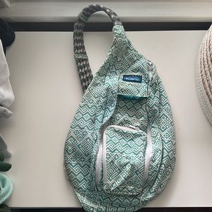 Kavu Cross body sling bag